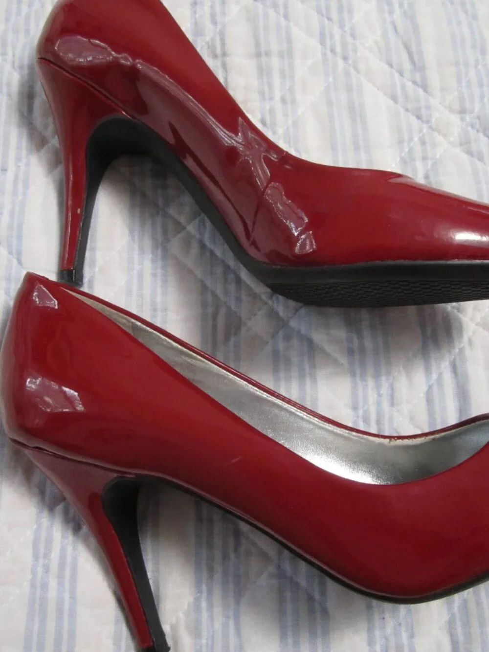 JS by Jessica classic red